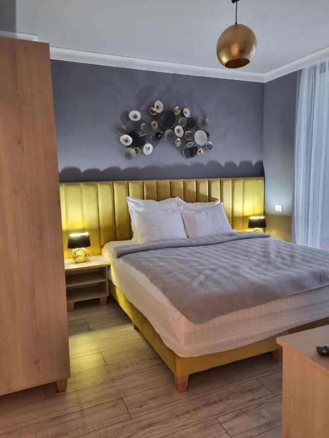 Sky Cloud Apartments ティミショアラ エクステリア 写真